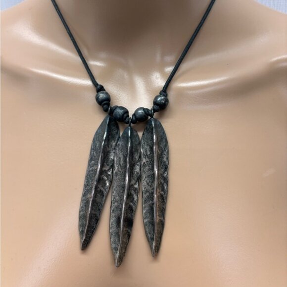 Vintage Kien Brutalist Modernist Triple Feather Statement Necklace - Picture 1 of 5